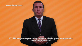 Há regra especial quanto à idade para o aprendiz com deficiência?